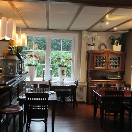 De Hoeve Van Loo 3*